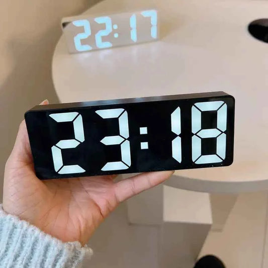 Digital led clock